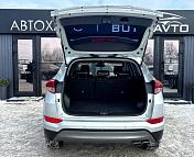 Hyundai Tucson III · Рестайлинг , 2018 г., автомат, дизель - фото 12