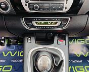 Renault Scenic III · 2-й рестайлинг , 2013 г., механика, дизель - фото 16