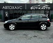 Opel Astra H · Рестайлинг , 2010 г., механика, бензин - фото 4