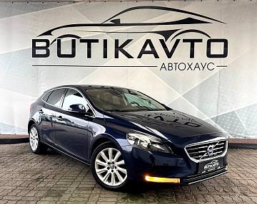 Volvo V40 II