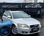 Volvo V50 I · 2-й рестайлинг , 2011 г., механика, дизель