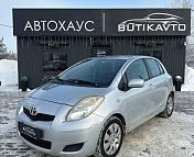 Toyota Yaris II (XP9) , 2008 г., механика, бензин - фото 3