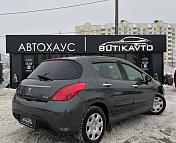 Peugeot 308 T7 · Рестайлинг , 2012 г., механика, дизель - фото 6