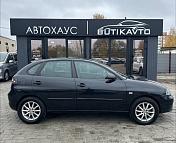 SEAT Ibiza III · Рестайлинг , 2009 г., механика, бензин  - фото 14