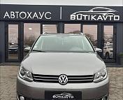 Volkswagen Touran I · 2-й рестайлинг , 2011 г., механика, дизель - фото 2