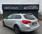 Opel Astra J , 2011 г., механика, дизель - фото 4