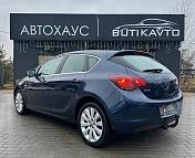Opel Astra J , 2011 г., механика, дизель - фото 4