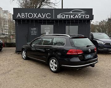 Volkswagen Passat B7 - фото 4