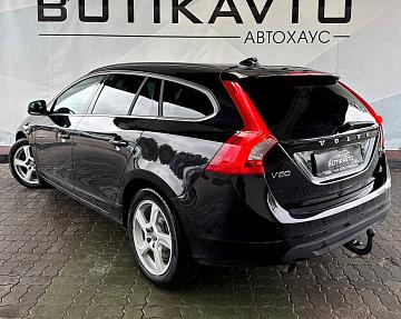 Volvo V60 I - фото 5