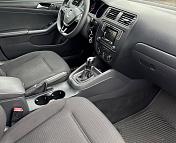 Volkswagen Jetta VI · Рестайлинг , 2015 г., автомат, бензин - фото 13