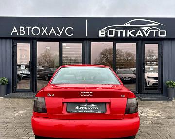 Audi A4 B5 - фото 5