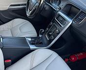 Volvo V60 I · Рестайлинг , 2014 г., механика, дизель - фото 13