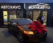 Volvo V50 I · 2-й рестайлинг , 2010 г., механика, дизель