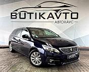 Peugeot 308 T9 · Рестайлинг , 2020 г., механика, бензин