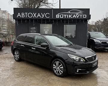 Peugeot 308 T9 · Рестайлинг