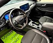 Ford Escape IV · Рестайлинг , 2023 г., автомат, бензин - фото 9