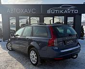 Volvo V50 I · Рестайлинг , 2010 г., механика, дизель - фото 6