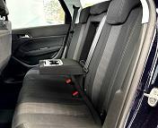 Peugeot 308 T9 · Рестайлинг , 2020 г., механика, бензин - фото 15