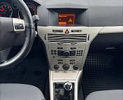 Opel Astra H · Рестайлинг , 2008 г., механика, бензин - фото 14