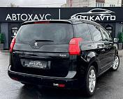 Peugeot 5008 I · Рестайлинг , 2015 г., механика, дизель - фото 7