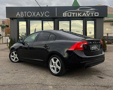 Volvo S60 II - фото 5