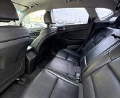 Hyundai Tucson III · Рестайлинг , 2018 г., автомат, дизель - фото 9