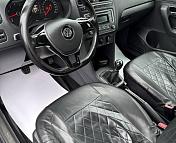 Volkswagen Polo Sedan I · Рестайлинг , 2015 г., механика, бензин - фото 8