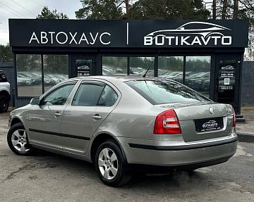 Skoda Octavia II - фото 4