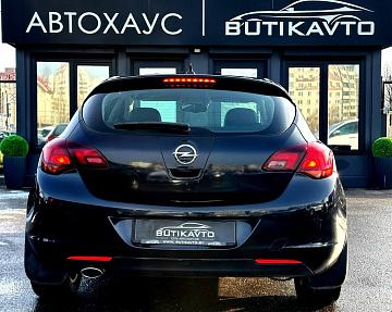 Opel Astra J - фото 5