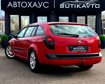 Renault Laguna II - фото 4