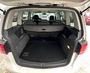 Volkswagen Touran I · 2-й рестайлинг , 2011 г., механика, дизель - фото 10