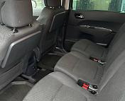 Peugeot 5008 I · Рестайлинг , 2014 г., механика, дизель - фото 11