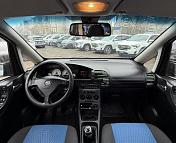 Opel Zafira A · Рестайлинг , 2003 г., механика, дизель - фото 9