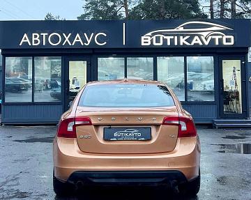 Volvo S60 II - фото 5