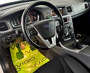 Volvo V60 I · Рестайлинг , 2013 г., механика, дизель - фото 11