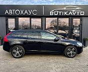 Volvo V60 I , 2012 г., механика, дизель - фото 13