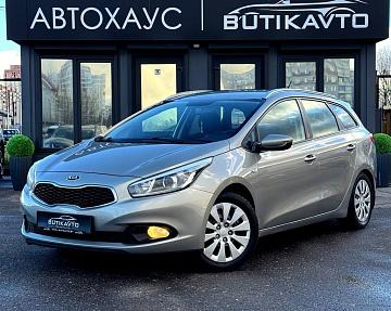 Kia Cee'd II - фото 3
