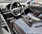 Hyundai Ioniq, 2018 г., робот, бензин - фото 10