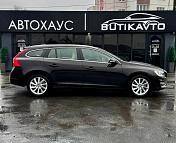 Volvo V60 I · Рестайлинг , 2013 г., робот, дизель - фото 8