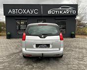 PEUGEOT 5008, 2009 г., механика, дизель - фото 5