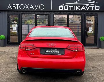 Audi A4 B8 - фото 5