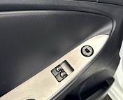 Hyundai Solaris I · Рестайлинг , 2015 г., механика, бензин - фото 9