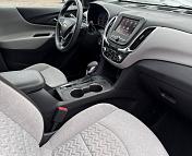 Chevrolet Equinox III · Рестайлинг , 2023 г., автомат, бензин - фото 13