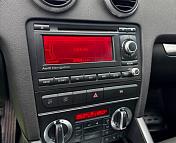 Audi A3 8P 8PA · 2-й рестайлинг , 2008 г., механика, дизель  - фото 14