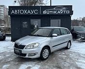 Skoda Fabia 5J · Рестайлинг , 2010 г., механика, бензин - фото 3