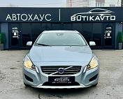 Volvo V60 I , 2012 г., механика, дизель - фото 2