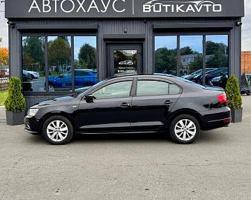 Volkswagen Jetta VI - фото 4