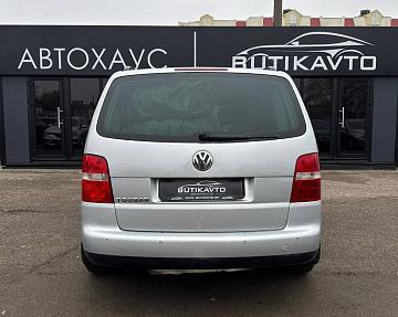 Volkswagen Touran I - фото 5