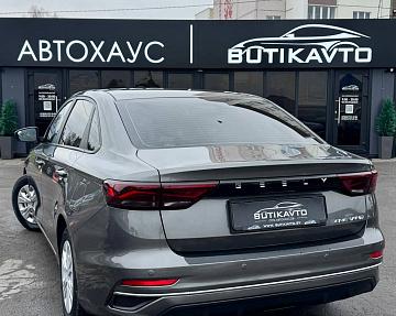 Geely Emgrand II - фото 5