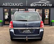 Opel Zafira B · Рестайлинг , 2009 г., механика, дизель - фото 5